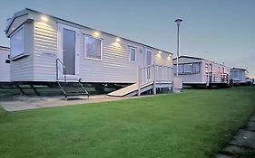Staycation Coastfields Holiday Park Jg84